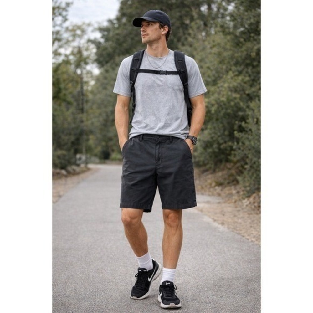 RYE Gray Flat Front Shorts (36)